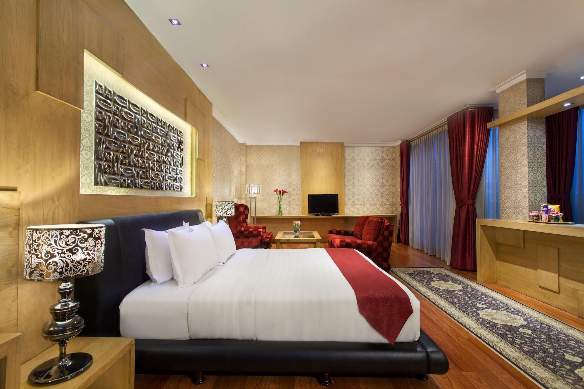 Sahati Hotel Джакарта Екстериор снимка