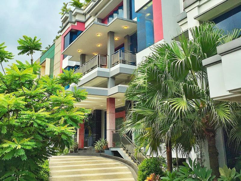 Sahati Hotel Джакарта Екстериор снимка