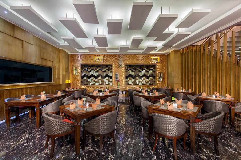 Sahati Hotel Джакарта Екстериор снимка